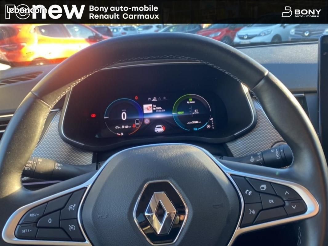 Renault Arkana E-Tech hybride 145 - 22 Techno (image 15)