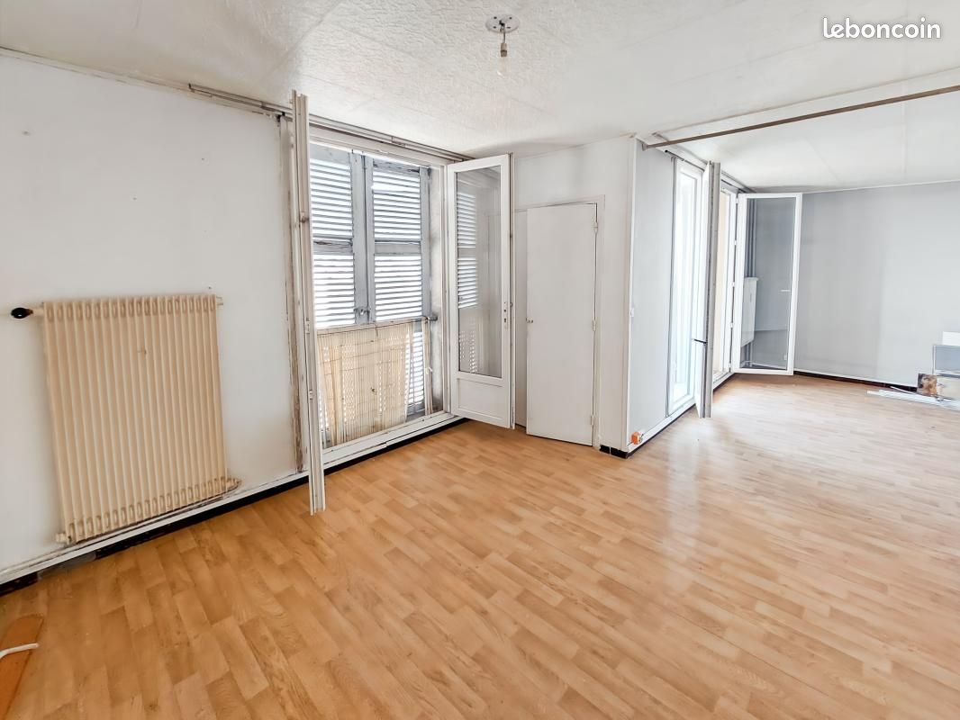 Appartement 3 pièces 66 m² · à Manosque · 66 m² · 75 600 €
