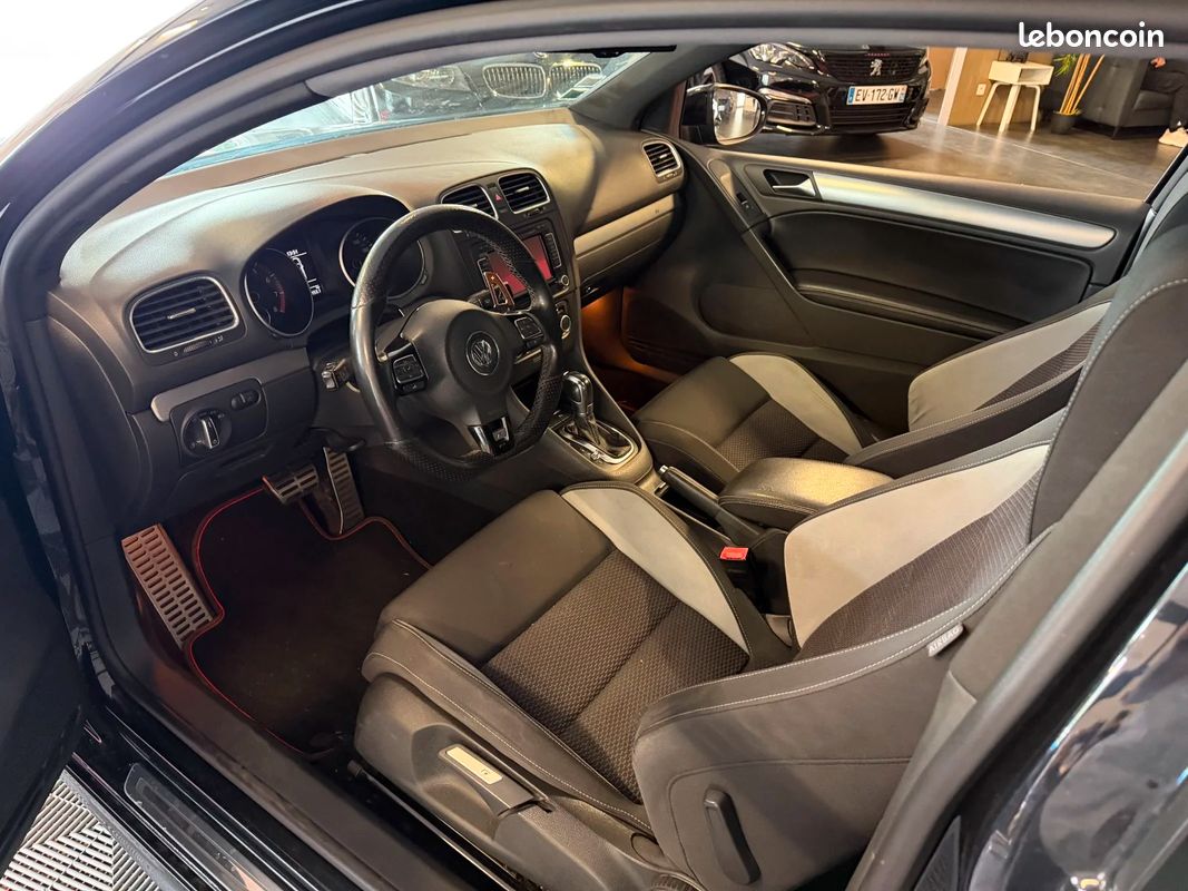 VOLKSWAGEN GOLF 2.0 TSI 270 R 4Motion DSG6 (image 14)