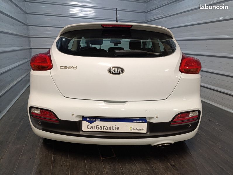 Kia PRO CEE'D 1.6 GDI 135CH (image 5)