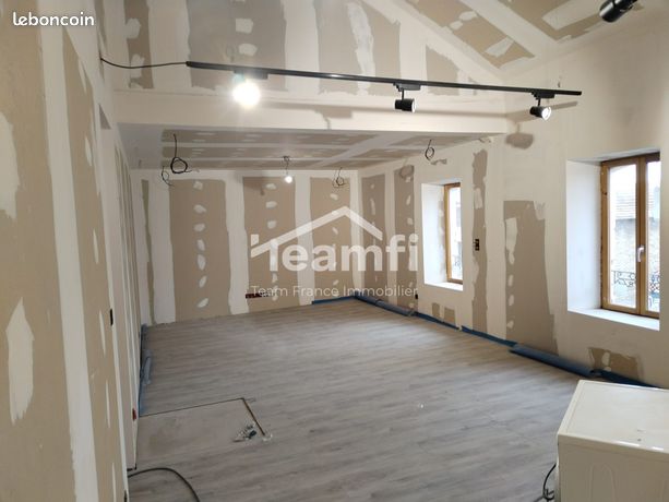 Immeuble 230 m² Aigueperse
