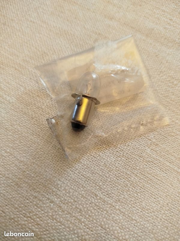 Petite ampoule (image 1)
