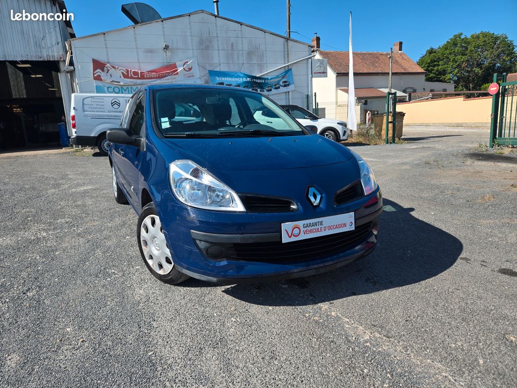 Renault clio 1er main seulement 42500km (image 4)