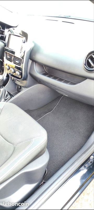 Renault clio iv dci 90 (image 3)