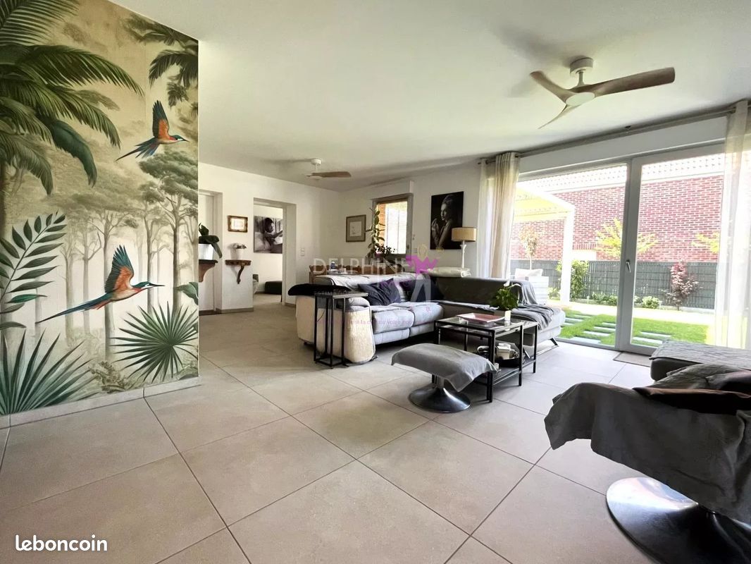 Maison 6 pièces 111 m² · à Frelinghien · 111 m² · 450 000 €