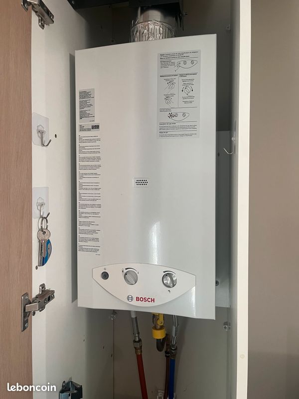 Chauffe eau gaz Therm 4300Bosch (image 1)