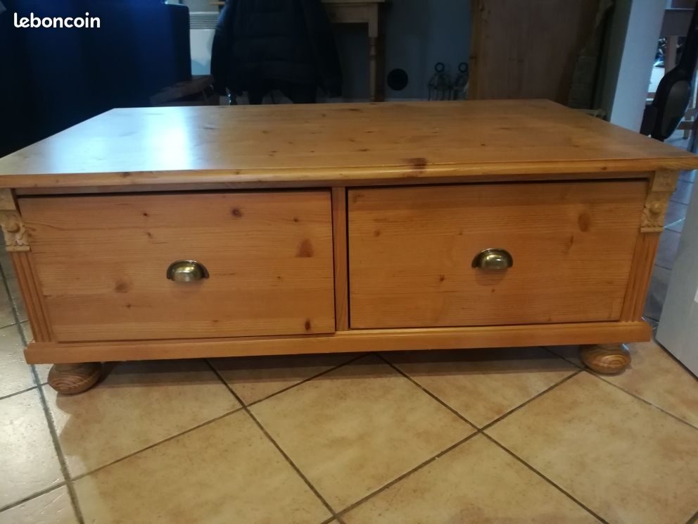 Table basse pin (image 1)