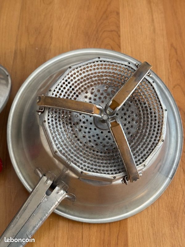 Moulin legumes vintage Moulin-Légumes aluminium 2 tailles passoire retro cuisine (image 13)
