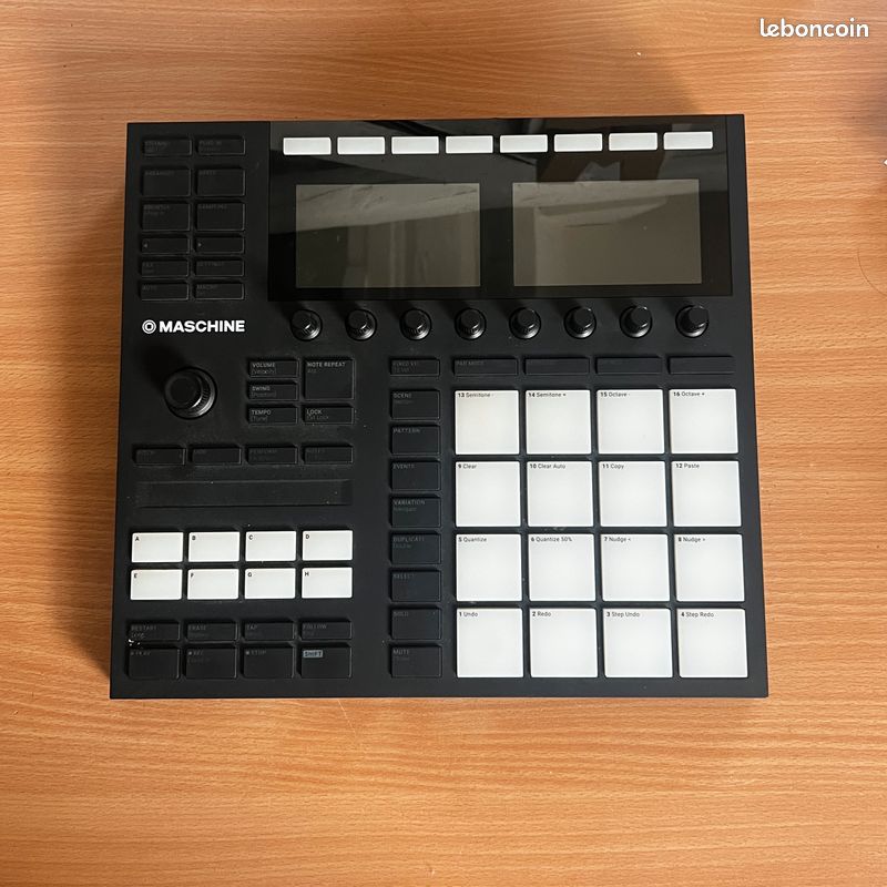 Native Instruments Maschine MK3 + Deck Saver (image 1)
