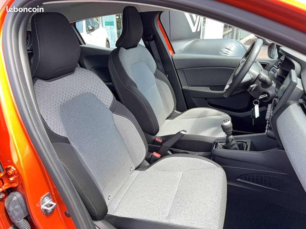 RENAULT Clio TCe 100 GPL Evolution (image 14)