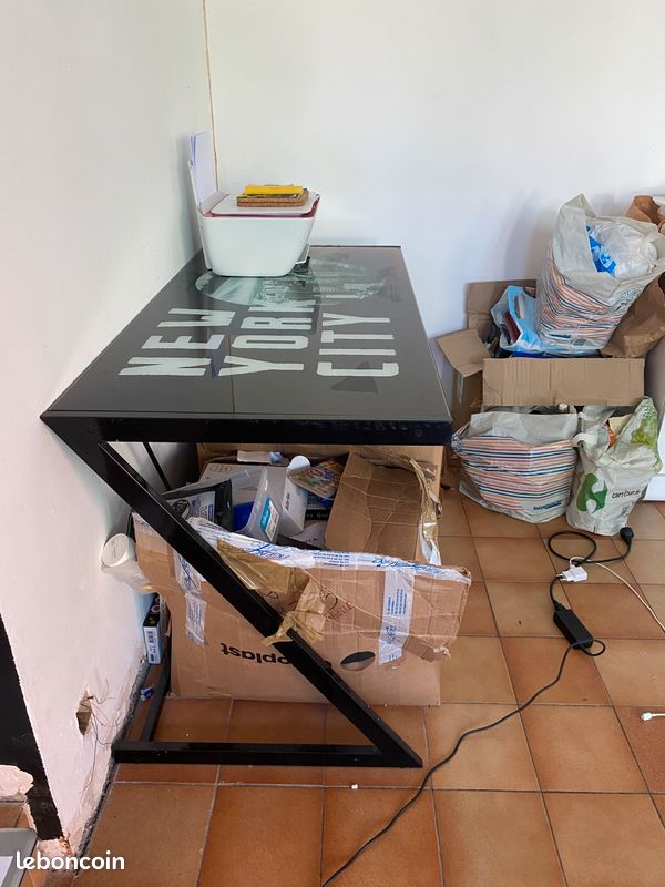 Bureau verre (image 2)