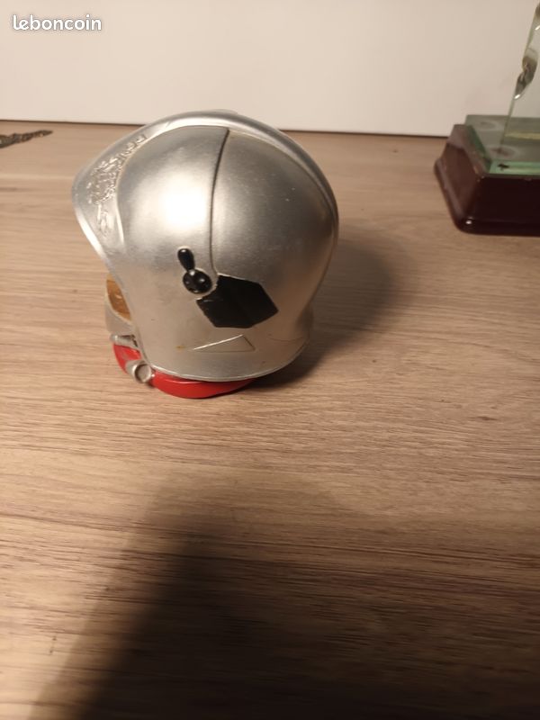 Horloge casque (image 2)