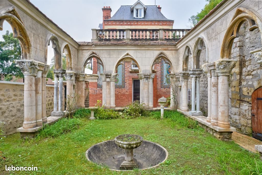 Maison 7 pièces 200 m² · à Auvers-sur-Oise · 200 m² · 565 000 €