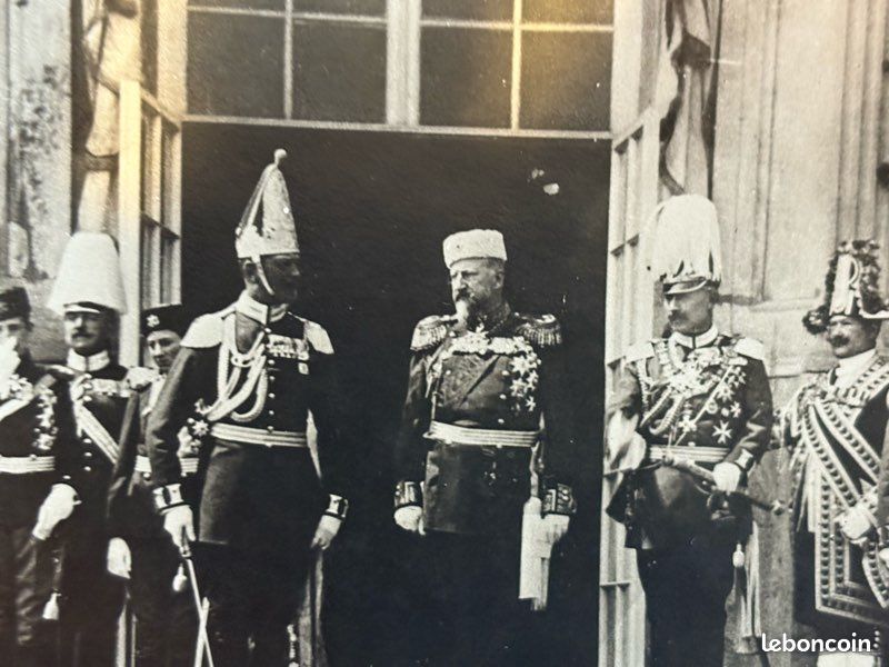 Tenue complète bulgare du Tsar Ferdinand 1er - Galerie collection