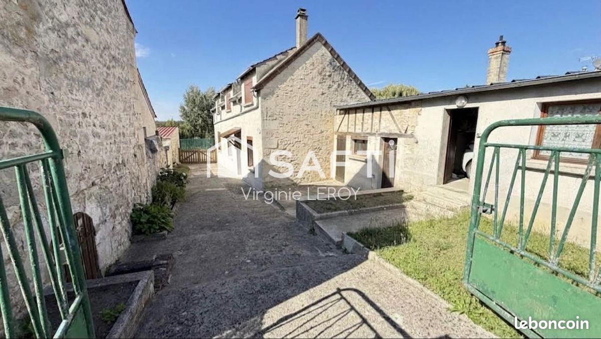 Maison 5 pièces 100 m² · à Saint-Sauveur · 100 m² · 176 000 €