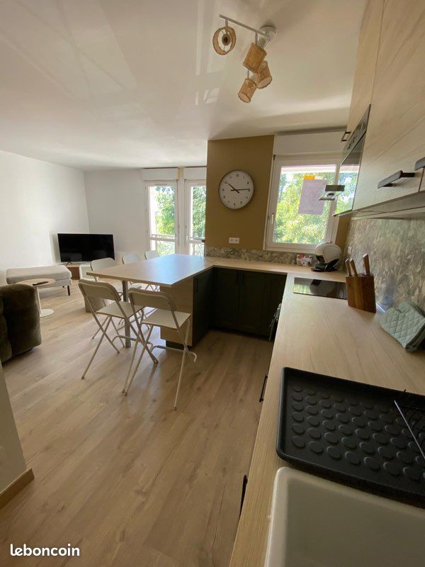 Appartement 6 pièces 105 m² · à Orléans · 105 m² · 500 €/mois