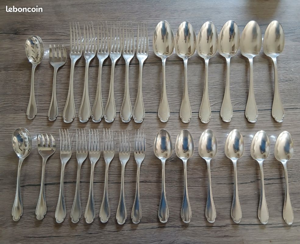 12 Cuillères à Café Christofle Modèle Pompadour – Métal Argenté, Très Bon état