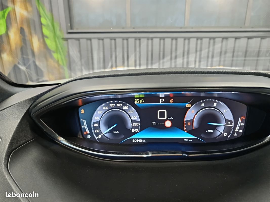Peugeot 5008 (2) BlueHDi 130 EAT8 GT LINE / CHAINE 8 MM (image 11)