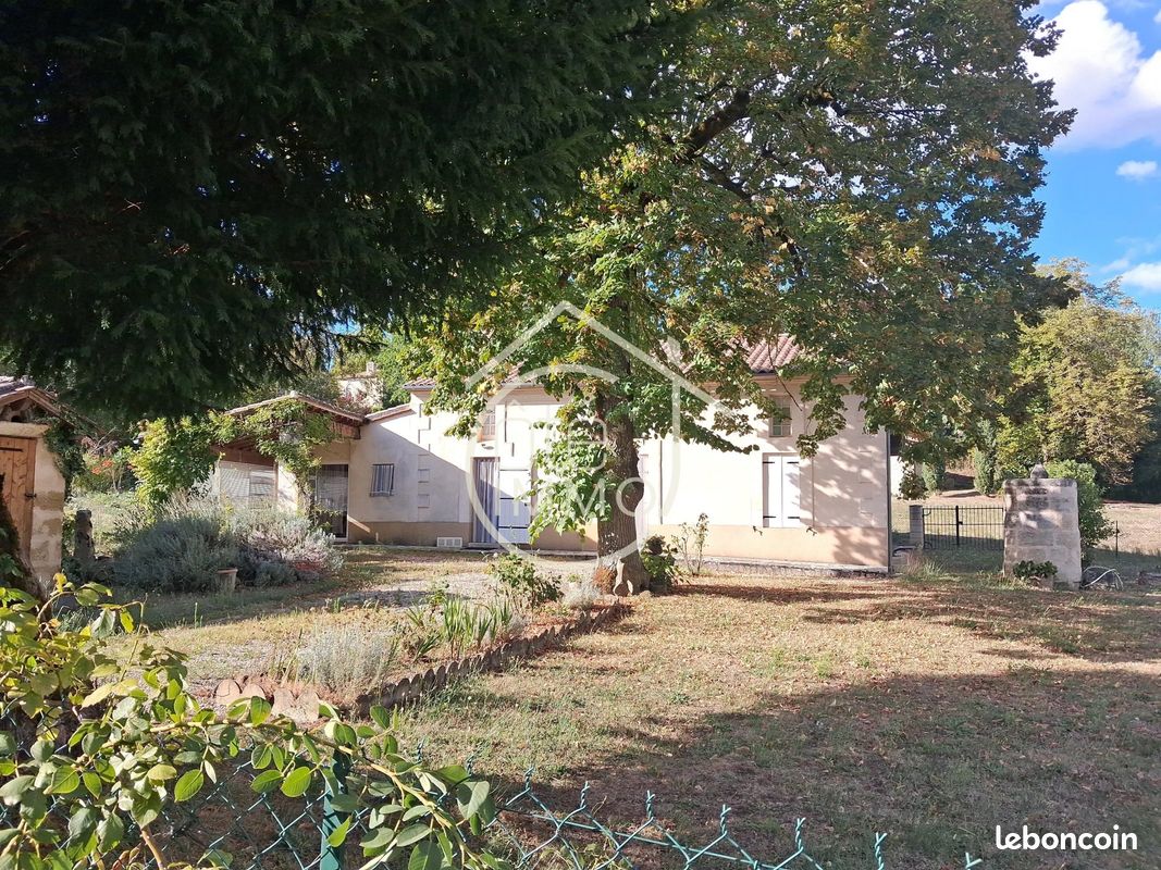 Maison 4 pièces 82 m² · à Branne · 82 m² · 865 €/mois