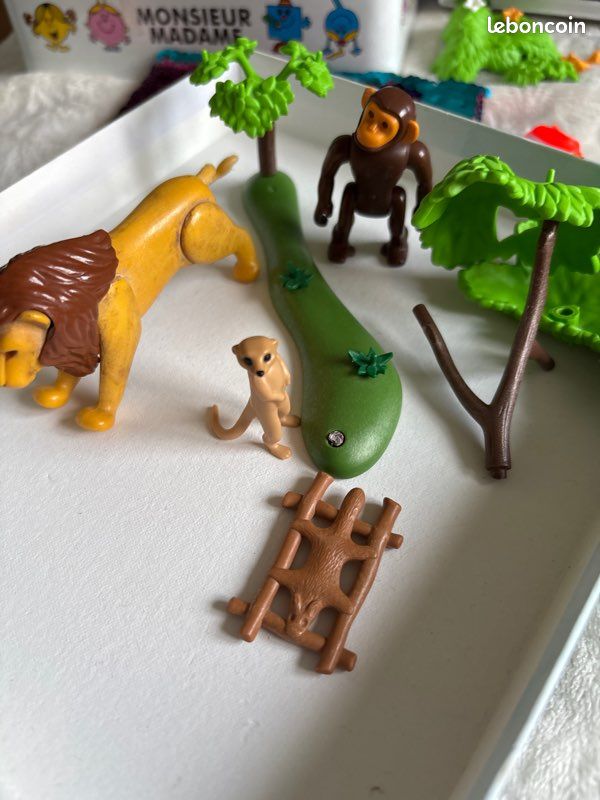 Lot Playmobil - Lion+Suricate+chimpanzé (image 3)