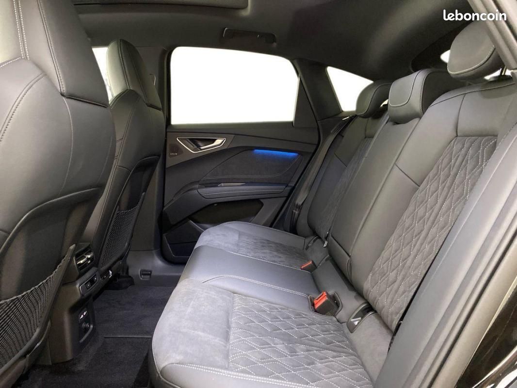 Audi e-tron Q4 SB PERFORMANCE 286 CH (image 29)