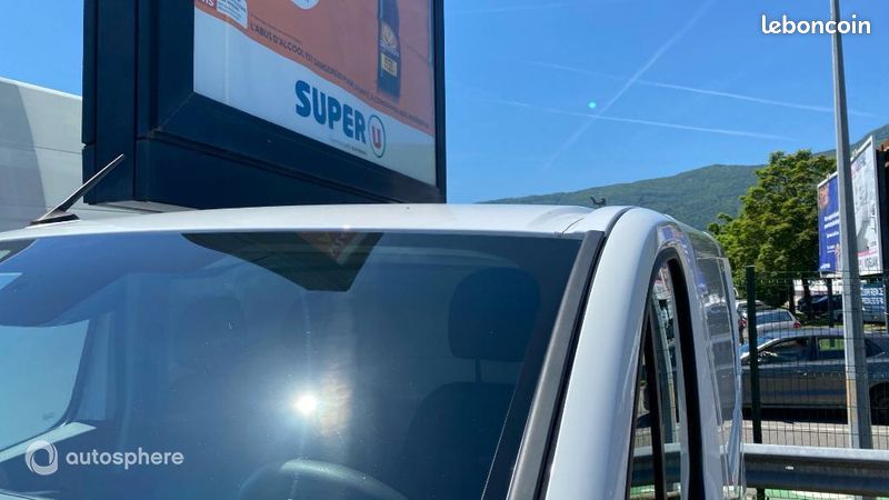 Renault Trafic Véhicule utilitaire ou Société L1H1 3T 2.0 Blue dCi 130ch Confort (image 22)