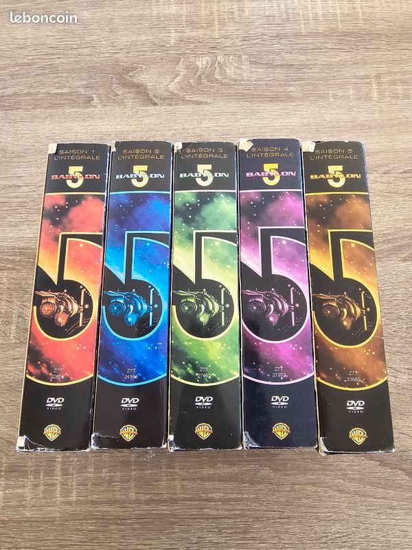 Coffret dvd Babylon 5 L'intégrale (image 2)
