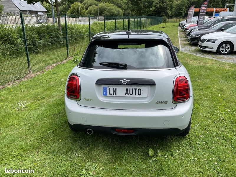 Mini MINI 5 PORTES COOPER 136CH CHILI BVA7 (image 5)