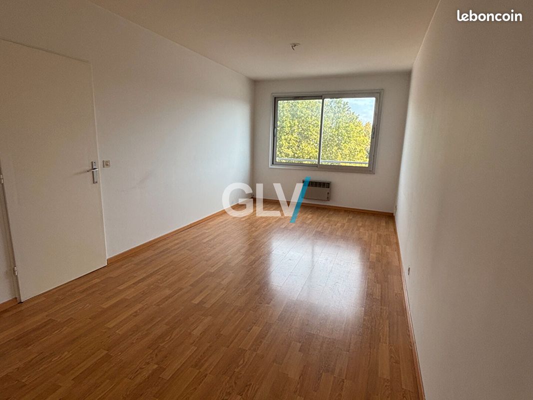 Appartement 2 pièces 46 m² · à Lille · 46 m² · 805 €