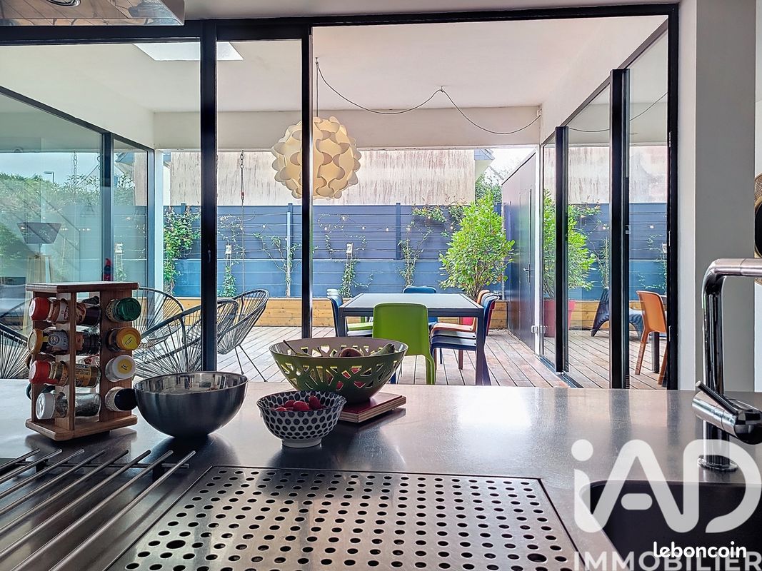 Maison 6 pièces 197 m² · à Le Bono · 197 m² · 635 000 €