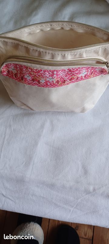 Trousse de toilette (image 3)