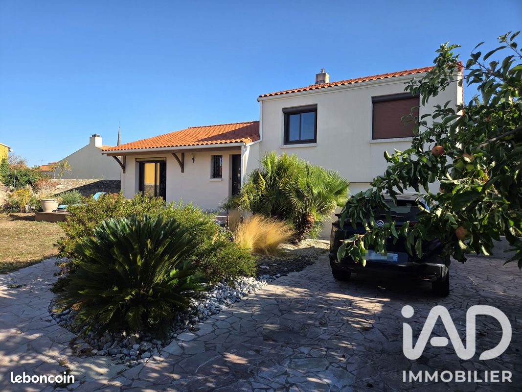 Maison 5 pièces 136 m² · à Les Sables-d'Olonne · 136 m² · 467 500 €