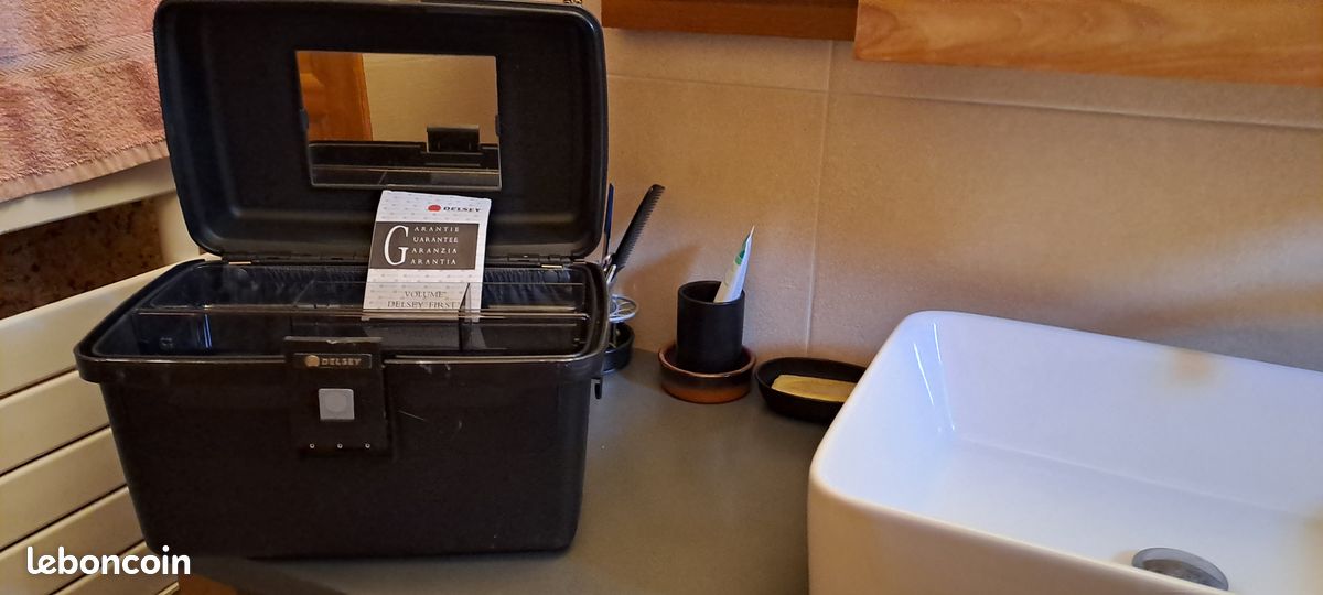Vanity/beauty case Delsey, 25,5cm DELSEY