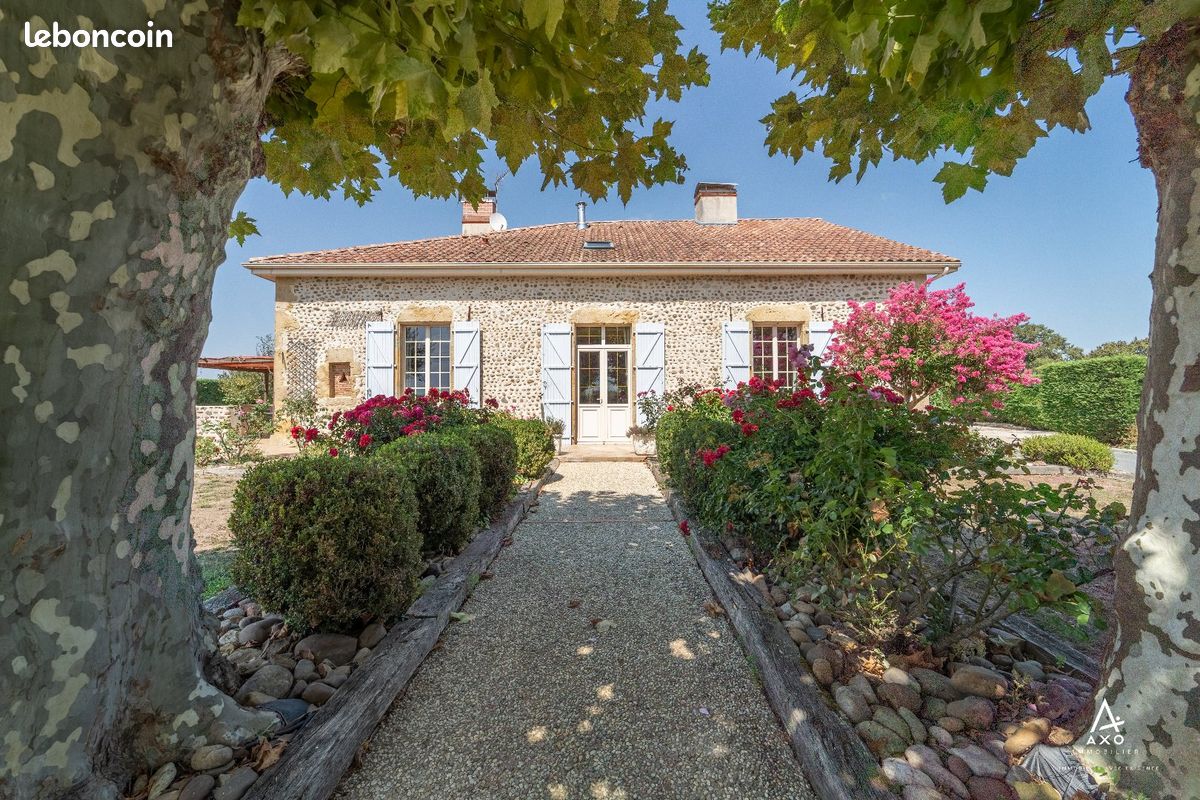 Maison 7 pièces 231 m² · à Aire sur l'Adour · 231 m² · 360 000 €
