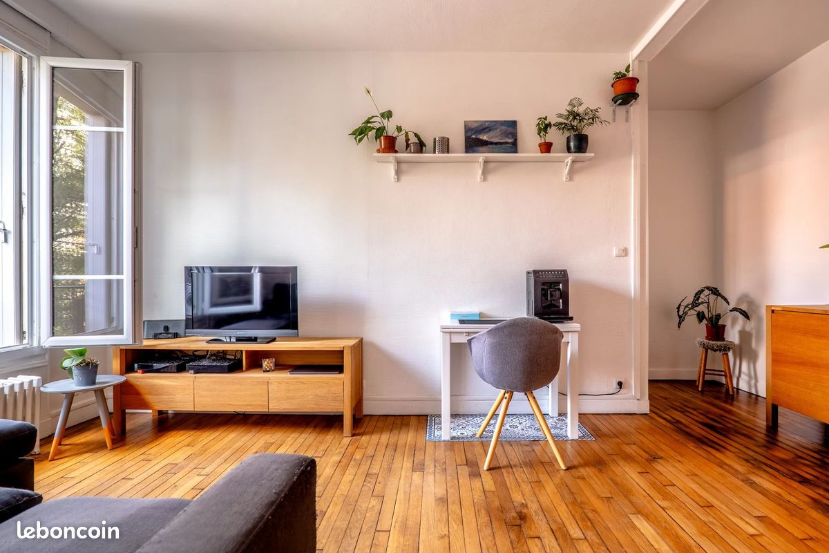 Appartement 2 pièces 34 m² · à Suresnes · 34 m² · 203 000 €