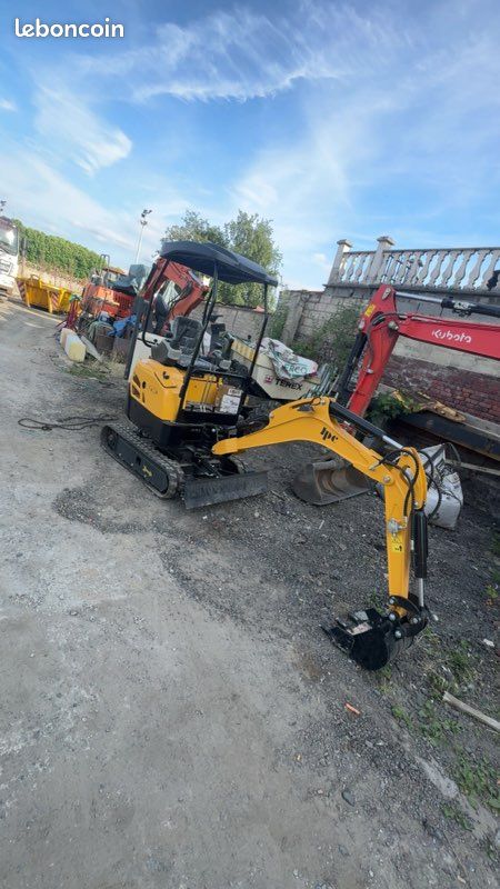 Location mini-pelles 1T / 1T8 + Dumpers diesel & essence (image 2)