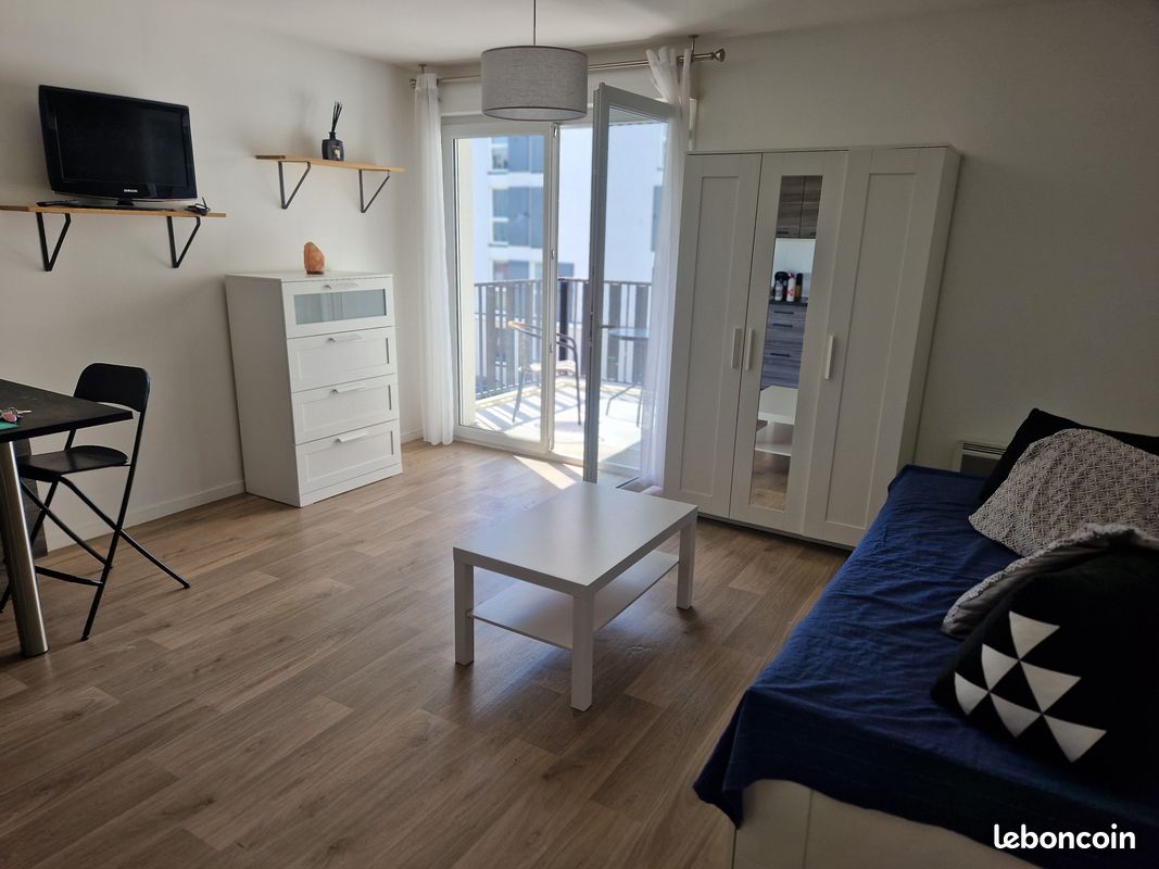 Appartement 1 pièce 30 m² · à Poissy · 30 m² · 845 €/mois
