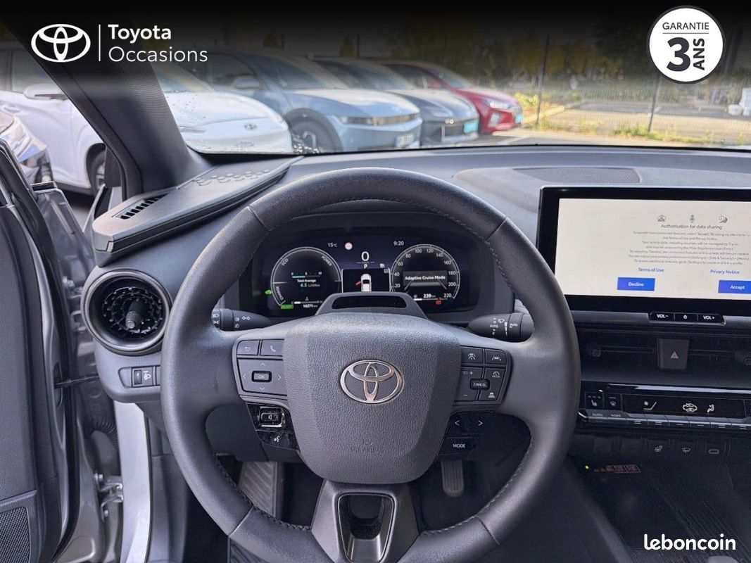 Toyota C-HR 1.8 Hybride 140ch Graphic MY26 (image 13)