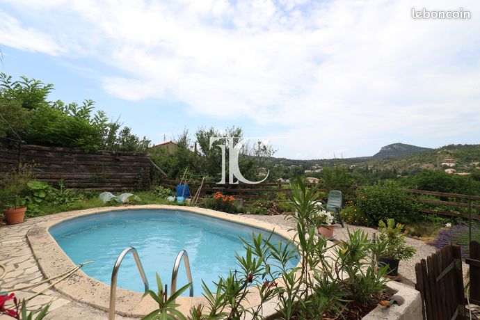 Maison 7 pièces 192 m²