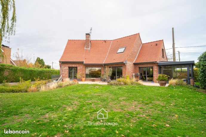 Maison 6 pièces 163 m²