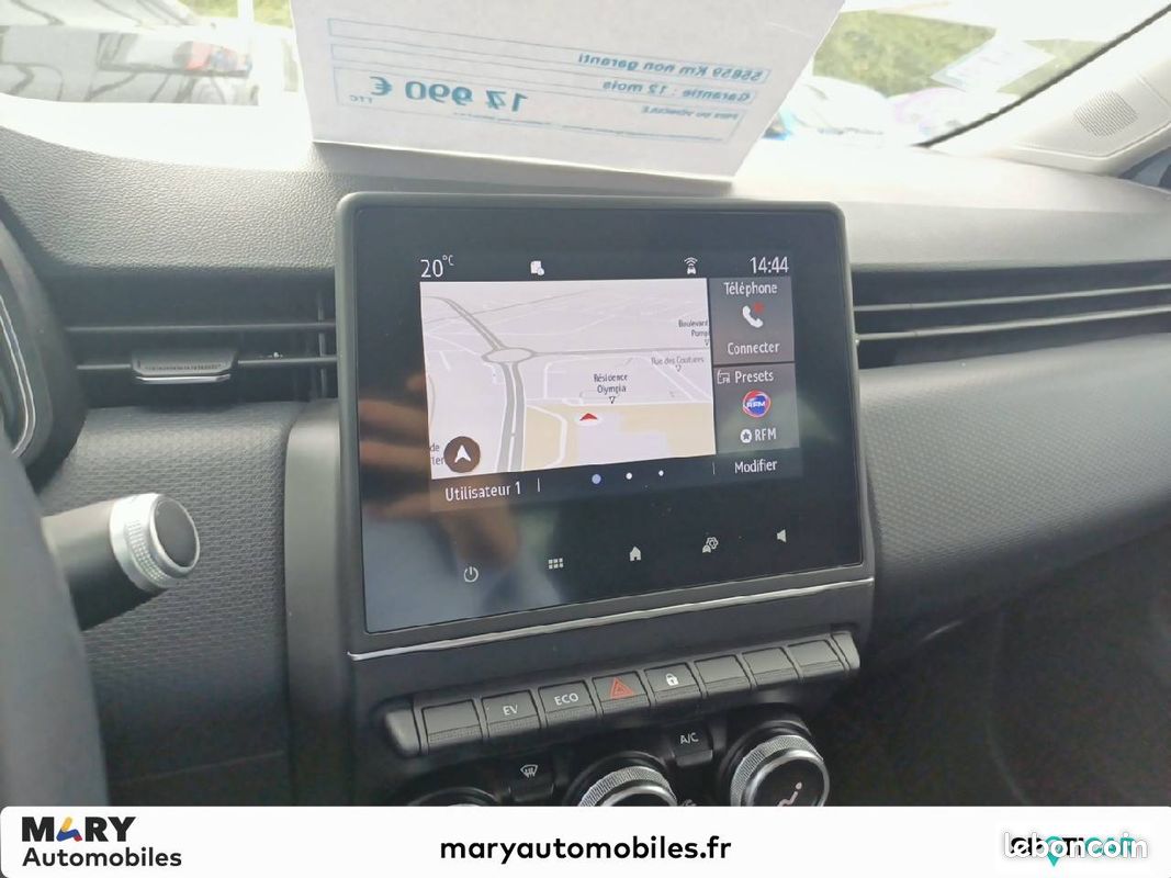 RENAULT Clio E-Tech 140 - 21 Business (image 12)