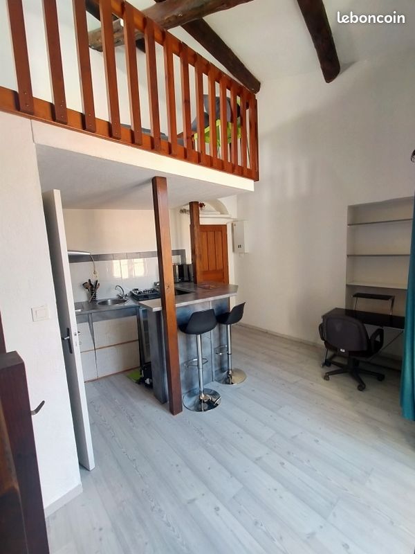 Appartement 1 pièce 24 m² · à Nîmes · 24 m² · 450 €/mois