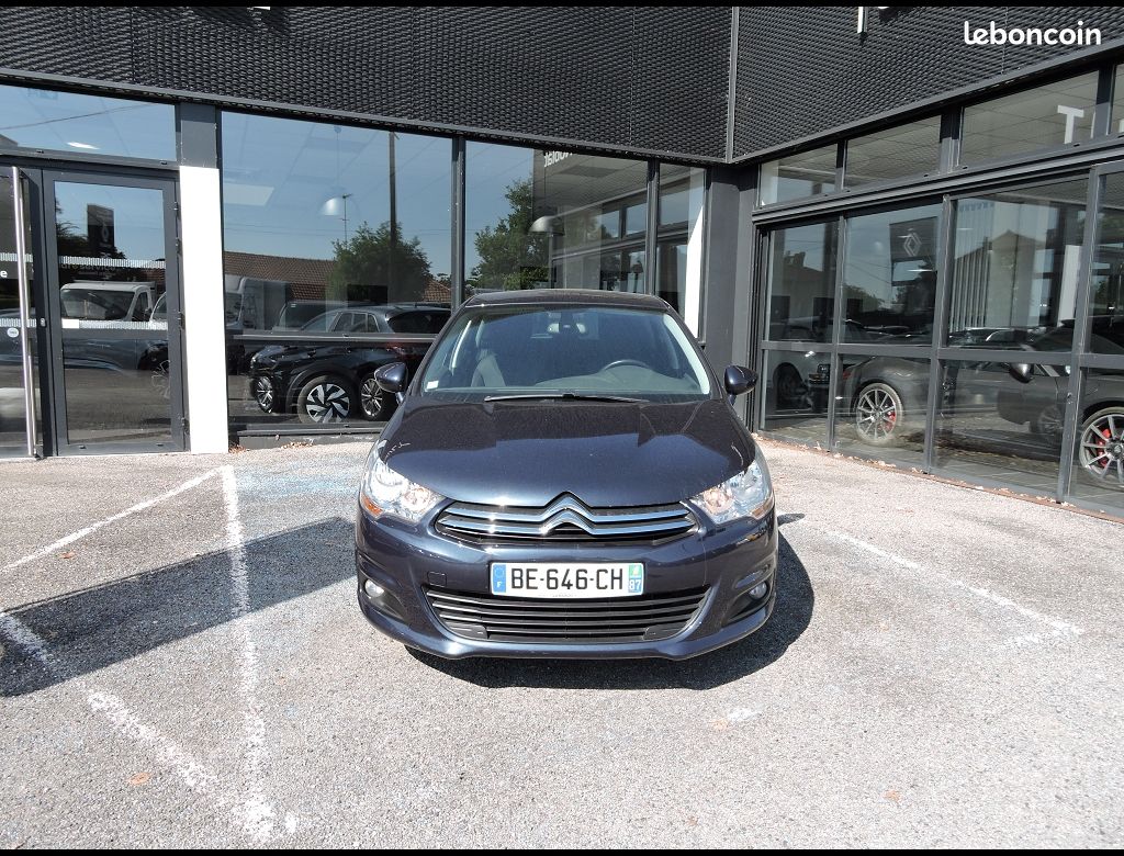 Citroën C4 CONFORT 1.6 HDI 92CH BVM5 (image 3)
