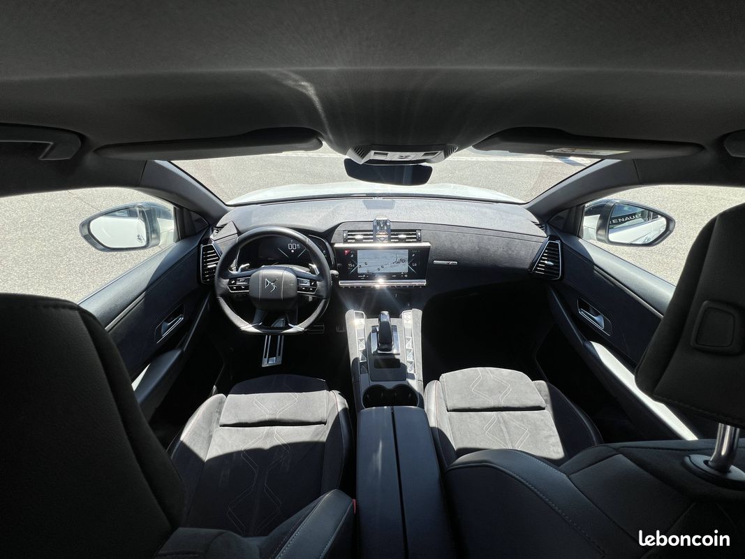 DS DS7 Crossback Hybride E-Tense 225 EAT8 Performance Line+ (image 2)