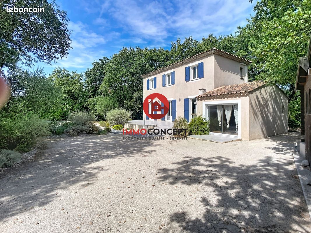Maison 5 pièces 108 m² · à Rochefort-du-Gard · 108 m² · 399 000 €