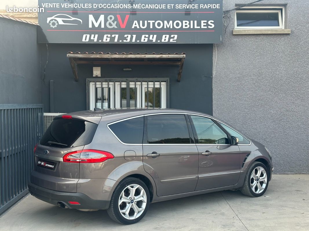 FORD S-MAX 2.2 TDCi 200ch Titanium 7places (image 3)