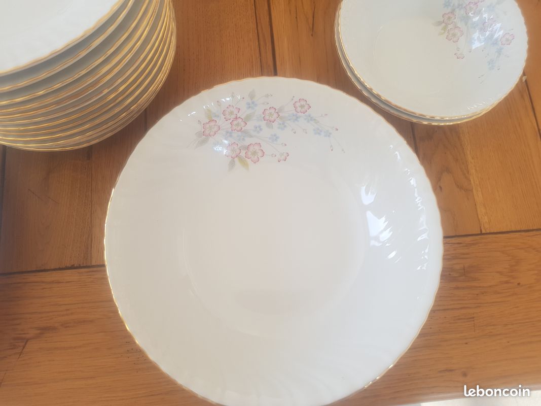 Service de table en porcelaine (image 3)