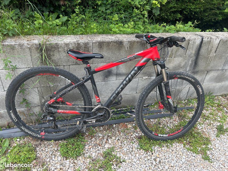 VTT B'twin Rockrider 560 Taille S Vélos