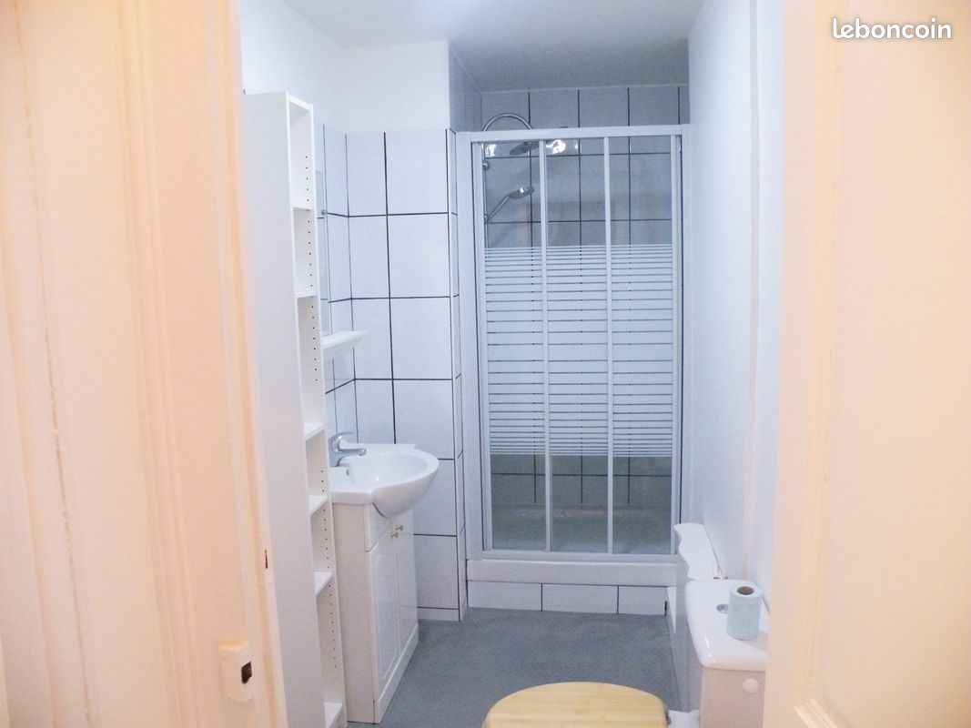 Appartement 3 pièces 78 m² · à Saint-Germain-des-Fossés · 78 m² · 500 €