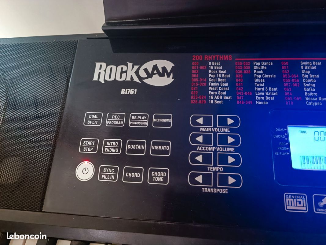 Clavier électronique RockJam RJ761 – 61 touches + support + siège + pédale (image 4)